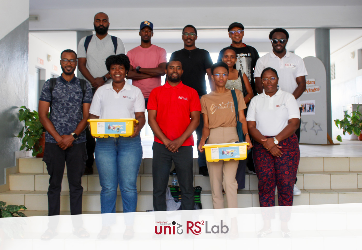 Uni-CV aposta na robótica educativa com formação em escola secundária