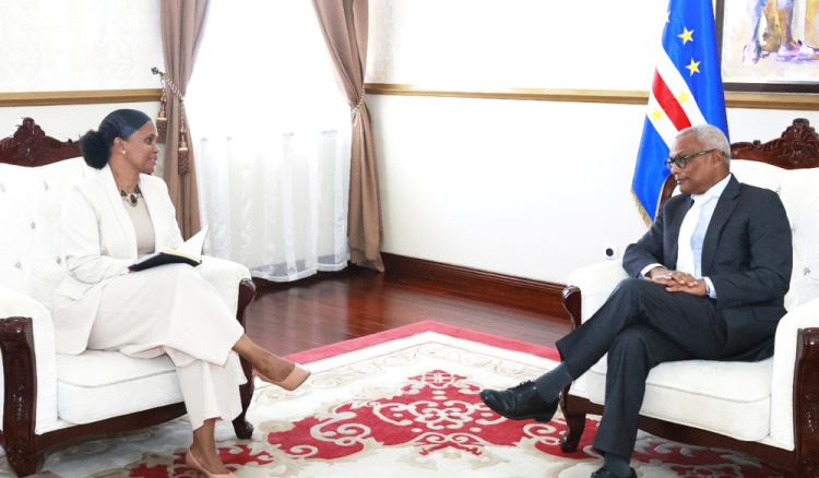 Uni-CV quer afirmar-se como referência na sub-região e nos PALOP