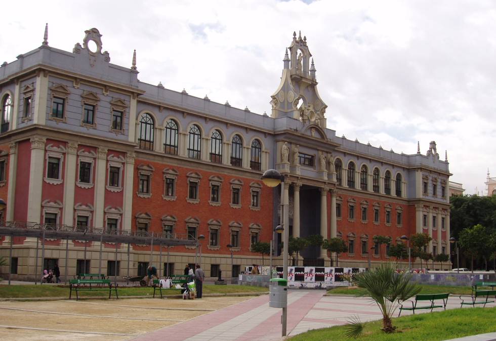 Estudantes da Uni-CV podem candidatar-se a estágios Erasmus na Universidade de Granada