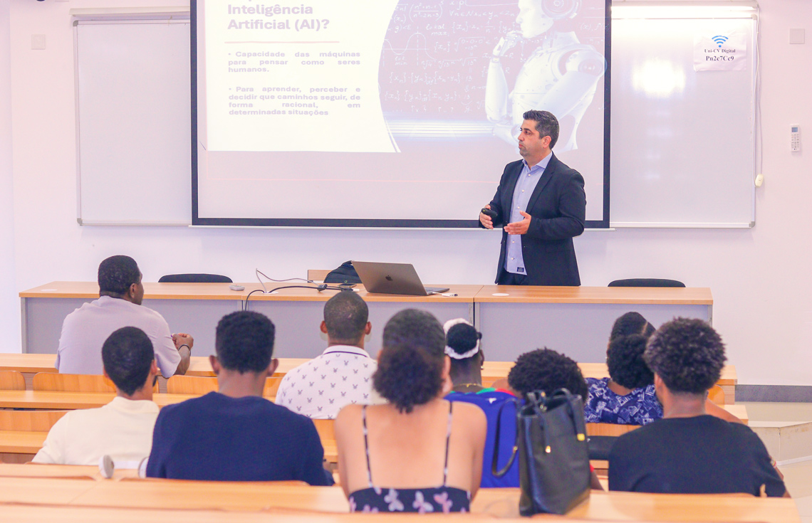 Inteligência artificial e desporto em debate na Uni-CV