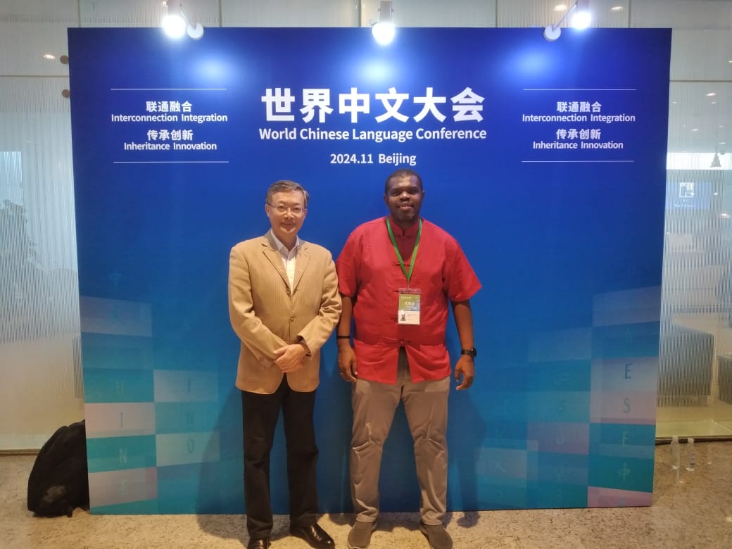 Representantes da Uni-CV participam na Conferência Mundial da Língua Chinesa em Pequim