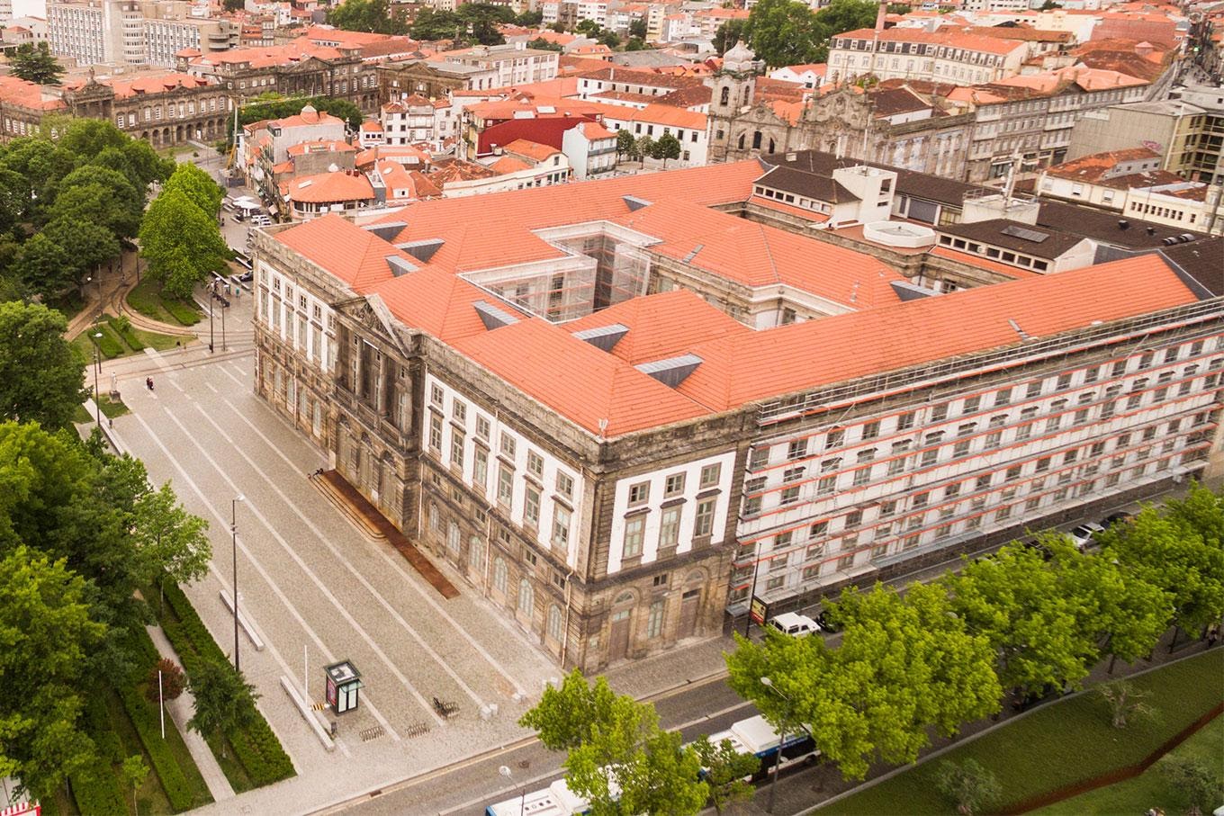 Candidaturas abertas para programa de Bolsas Erasmus+ na Universidade do Porto