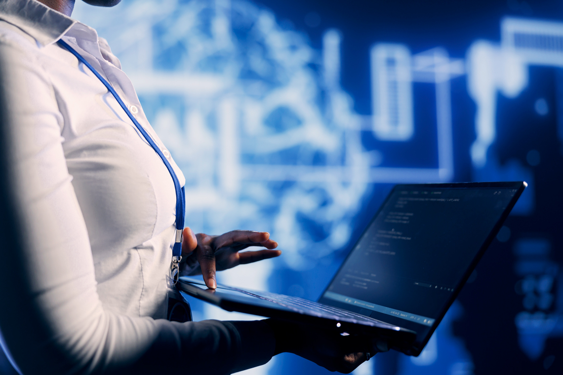 Uni-CV lança a SecureAcademy em parceria com Check Point Software para cultivar o talento de cibersegurança da próxima geração